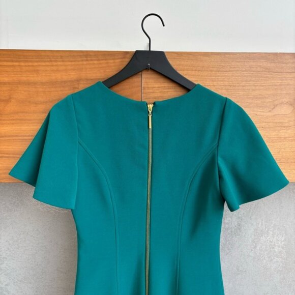 BADGLEY MISCHKA Flutter Sleeve Sheath Dress, Size 4 - Picture 8 of 12